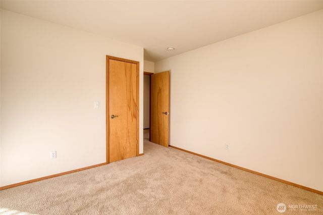 912 Bell Drive, Cosmopolis, WA 98537