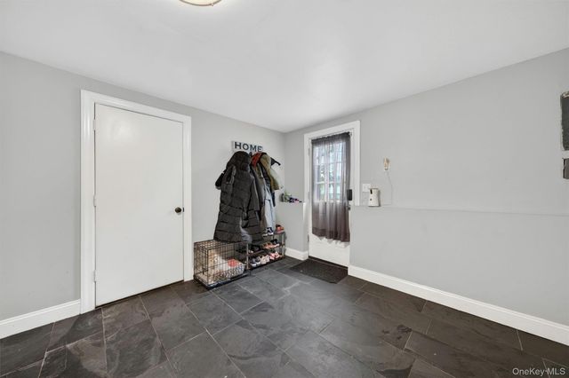 136 Snow Bunting Court, Montgomery, NY 12549