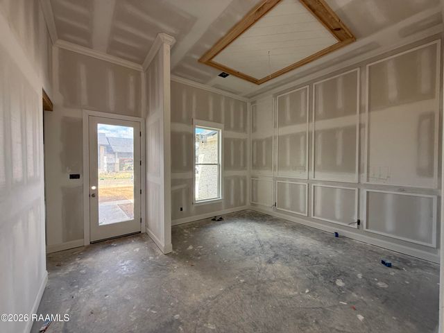 105 Fountain Meadow Drive, Broussard, LA 70518