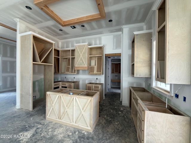 105 Fountain Meadow Drive, Broussard, LA 70518