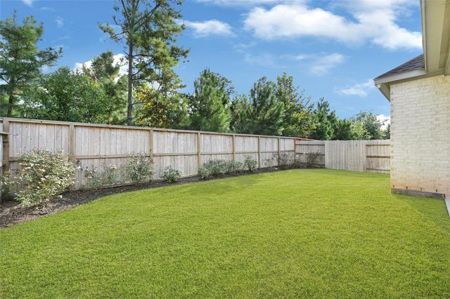 949 Cortez Creek Drive, Conroe, TX 77304