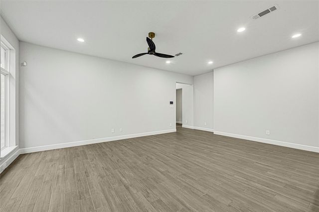 949 Cortez Creek Drive, Conroe, TX 77304