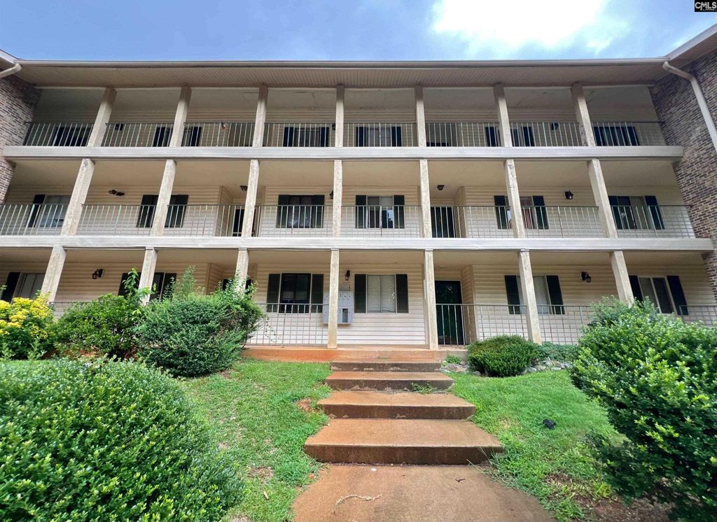 1208 Bush River Road B3, Columbia, SC 29210