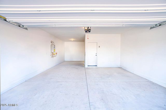 16829 W MAYA Way, Surprise, AZ 85387