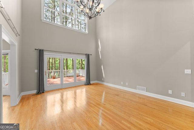 404 Golden Delicious Road, Clarkesville, GA 30523