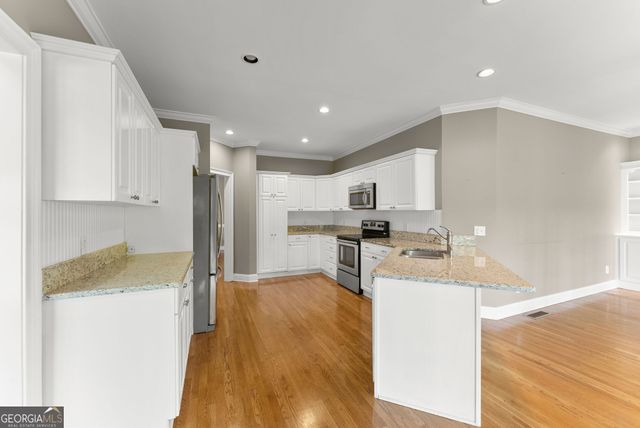 404 Golden Delicious Road, Clarkesville, GA 30523