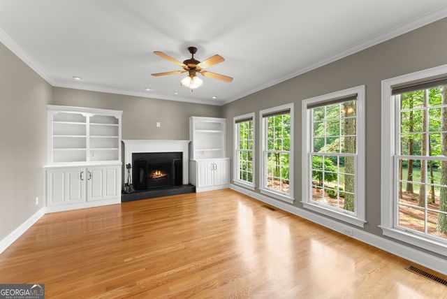 404 Golden Delicious Road, Clarkesville, GA 30523