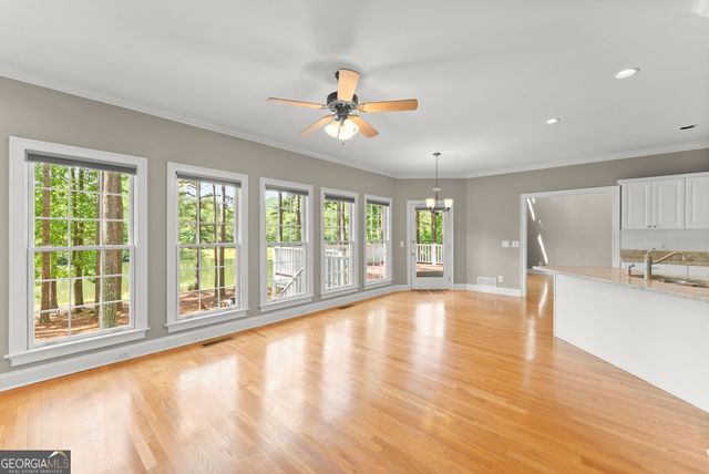 404 Golden Delicious Road, Clarkesville, GA 30523