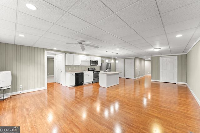 404 Golden Delicious Road, Clarkesville, GA 30523