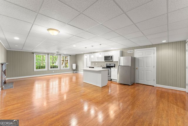 404 Golden Delicious Road, Clarkesville, GA 30523