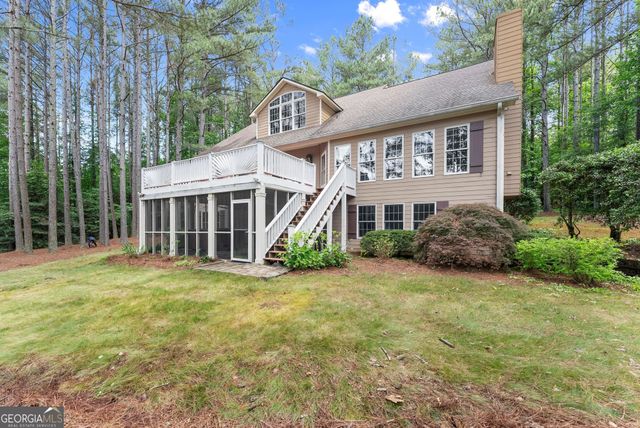 404 Golden Delicious Road, Clarkesville, GA 30523