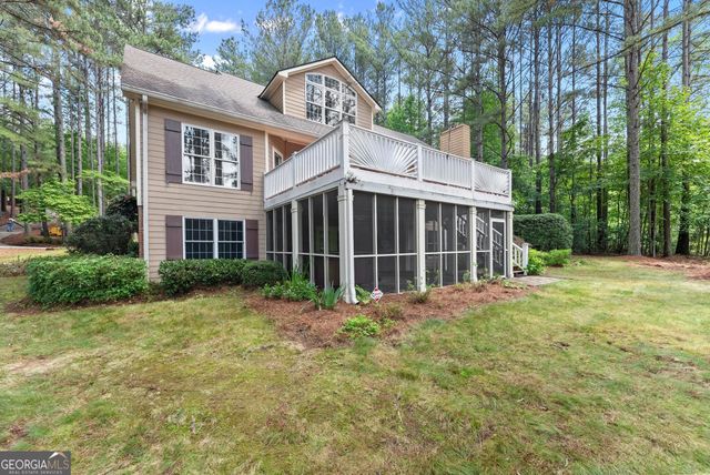 404 Golden Delicious Road, Clarkesville, GA 30523