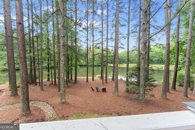 404 Golden Delicious Road, Clarkesville, GA 30523