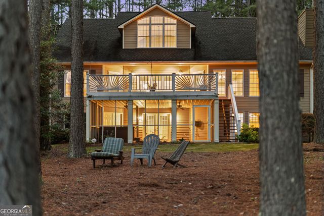 404 Golden Delicious Road, Clarkesville, GA 30523
