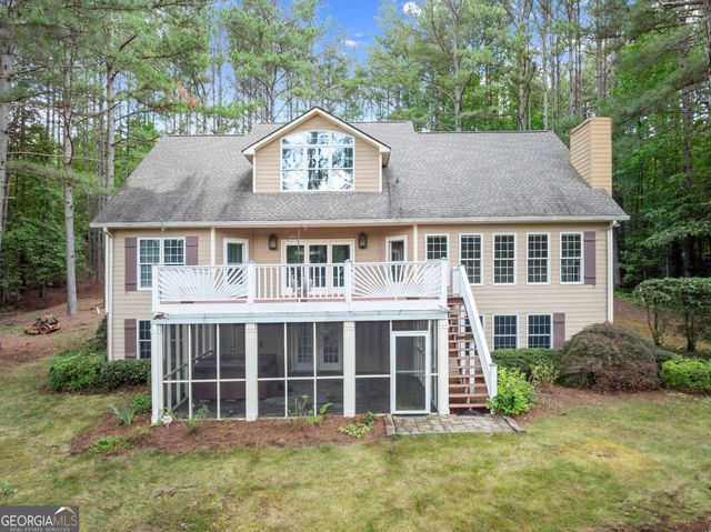 404 Golden Delicious Road, Clarkesville, GA 30523