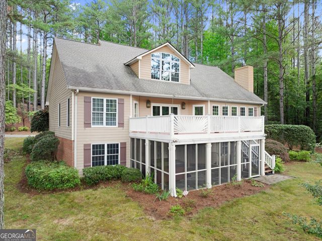 404 Golden Delicious Road, Clarkesville, GA 30523