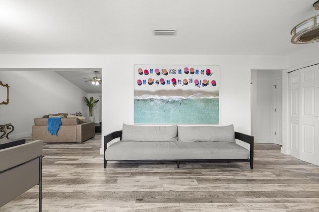 944 Hansen Street, West Palm Beach, FL 33405