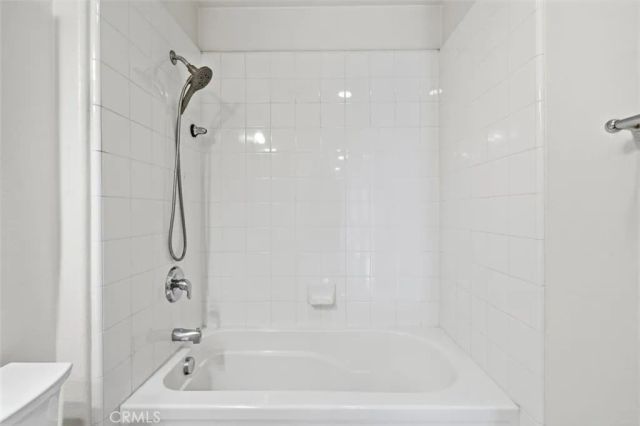 5506 W 149th Place 5, Hawthorne, CA 90250