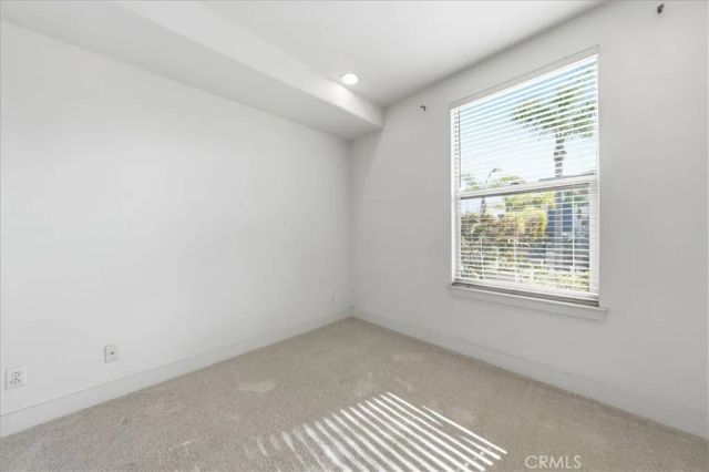 5506 W 149th Place 5, Hawthorne, CA 90250