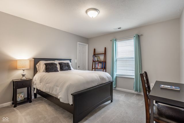 11521 Beardsley Way, Fishers, IN 46038