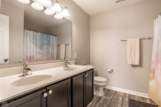 11521 Beardsley Way, Fishers, IN 46038