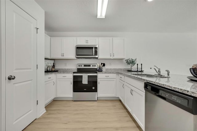 446 LEAFY WAY AVENUE, Spring Hill, FL 34606