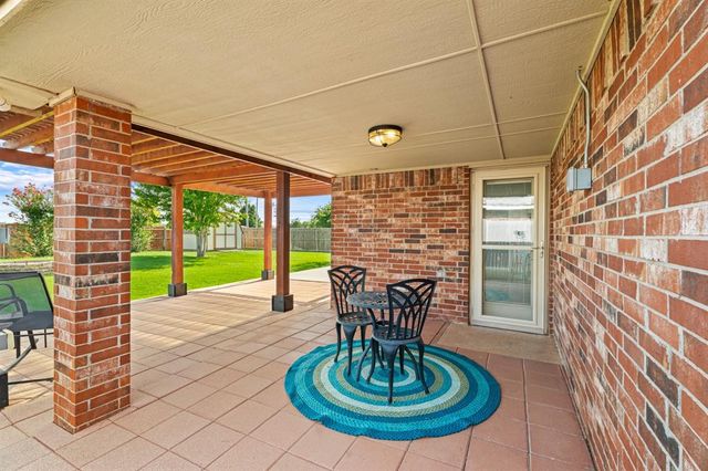 840 Carol Ann Place, Moore, OK 73160