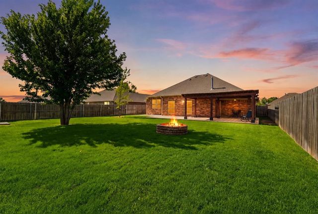 840 Carol Ann Place, Moore, OK 73160