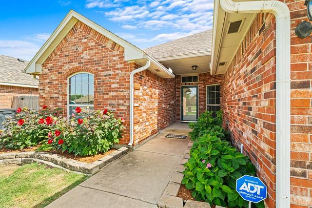 840 Carol Ann Place, Moore, OK 73160