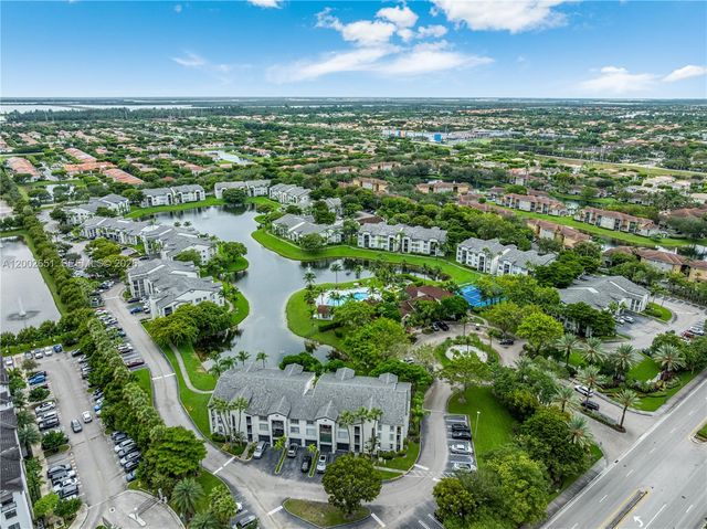 4350 NW 107th Ave 204, Doral, FL 33178