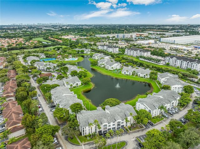 4350 NW 107th Ave 204, Doral, FL 33178