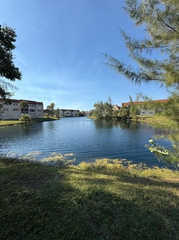 3091 E Sunrise Lakes Drive 101, Sunrise, FL 33322