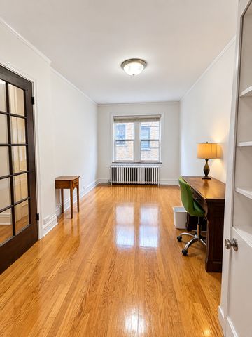 1218 W Jarvis Avenue 2N, Chicago, IL 60626