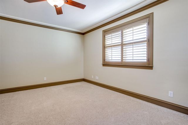 5020 Mission Avenue, Dallas, TX 75206