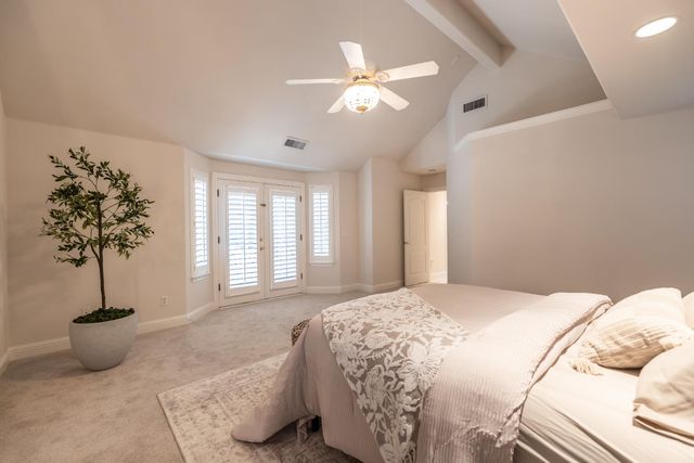 10235 N Rowell Avenue, Fresno, CA 93730