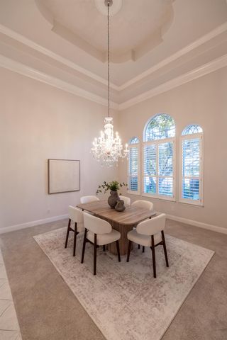 10235 N Rowell Avenue, Fresno, CA 93730