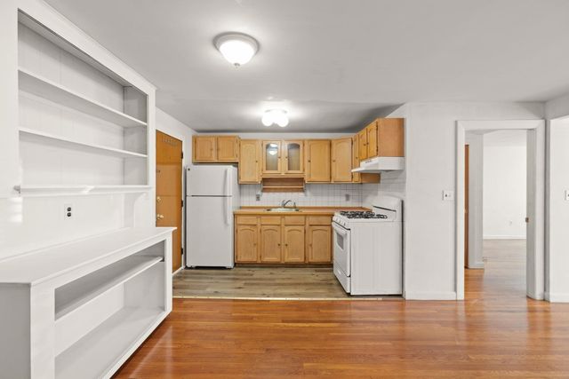 100 Magnolia Ave 5, Lynn, MA 01904