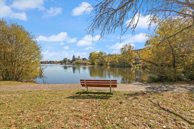 100 Magnolia Ave 5, Lynn, MA 01904