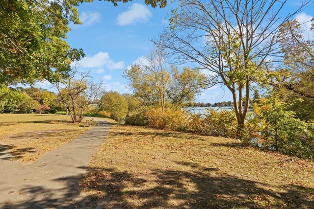 100 Magnolia Ave 5, Lynn, MA 01904