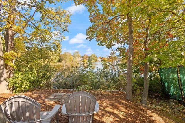 100 Magnolia Ave 5, Lynn, MA 01904
