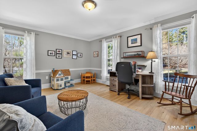 5 Riverhead Lane, East Lyme, CT 06333