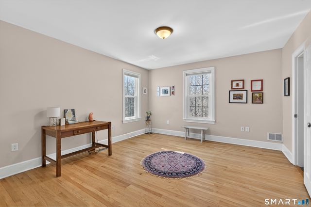 5 Riverhead Lane, East Lyme, CT 06333