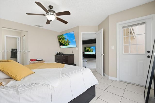 14606 SW 122nd Place 14606, Miami, FL 33186