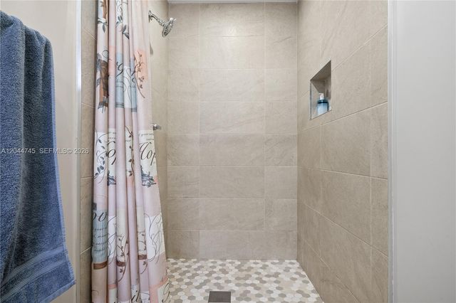14606 SW 122nd Place 14606, Miami, FL 33186