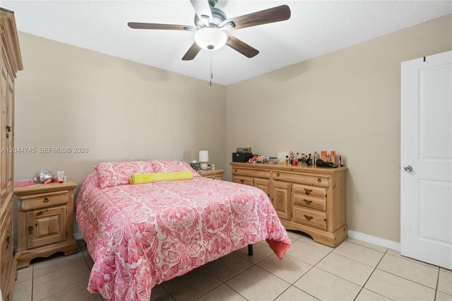 14606 SW 122nd Place 14606, Miami, FL 33186
