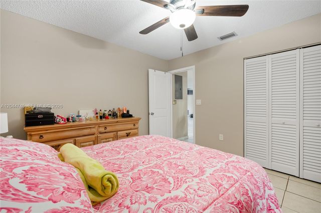 14606 SW 122nd Place 14606, Miami, FL 33186