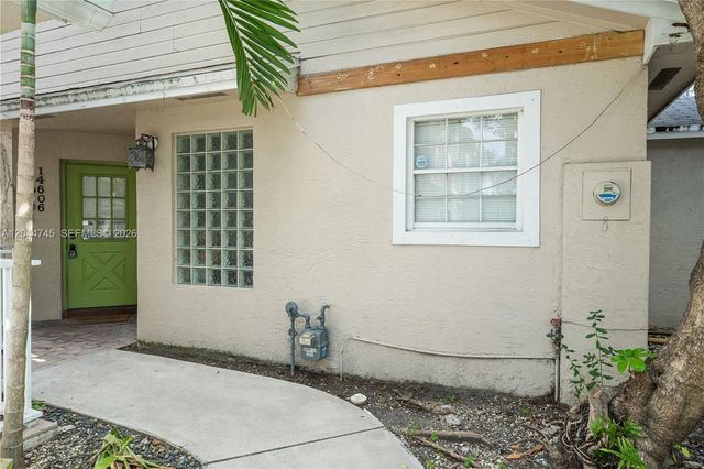 14606 SW 122nd Place 14606, Miami, FL 33186