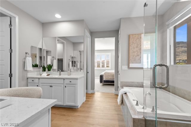 10358 Kesington Drive, Las Vegas, NV 89135