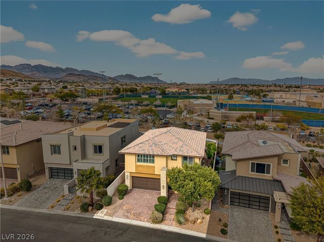 10358 Kesington Drive, Las Vegas, NV 89135