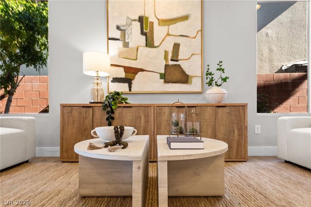 10358 Kesington Drive, Las Vegas, NV 89135